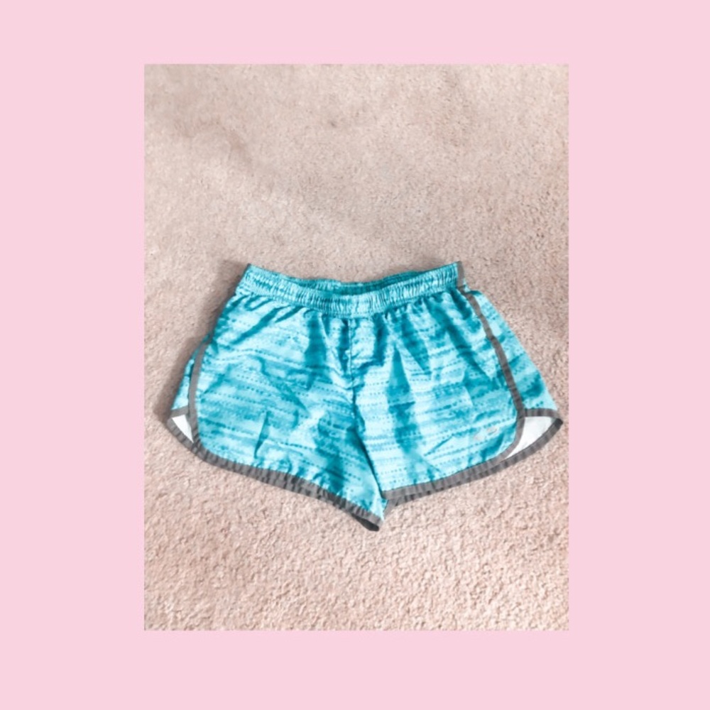 pattern athletic shorts